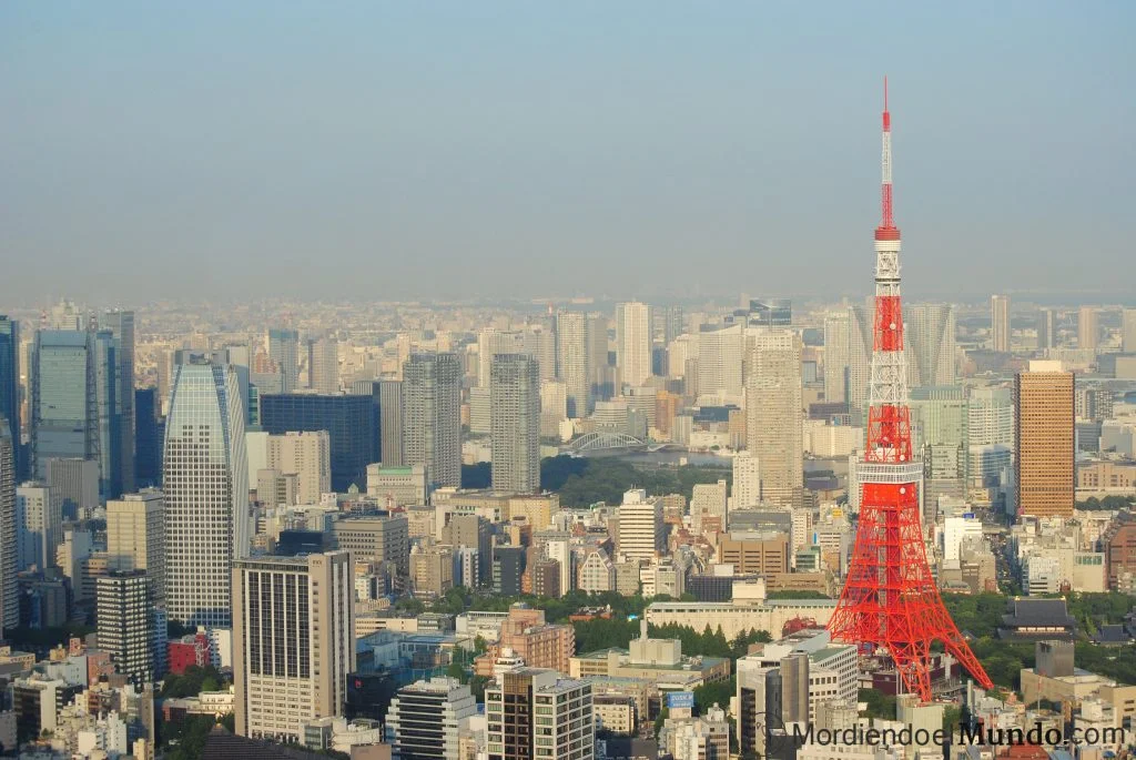 Vistas de la Tokio Tower desde la torre Mori